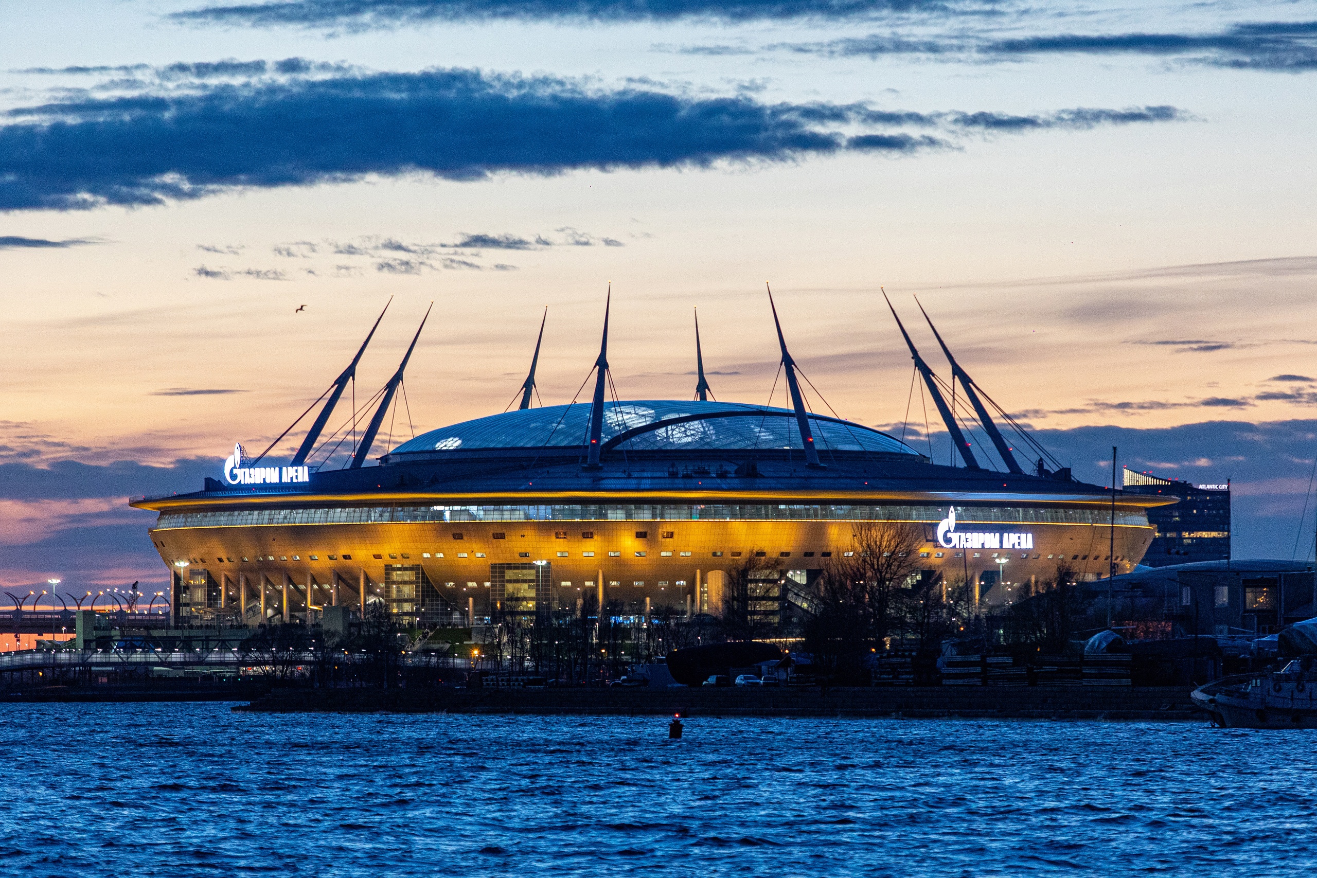 Вместимость стадиона зенит. Стадион Зенит Арена Санкт-Петербург. Стадион Зенит Арена.