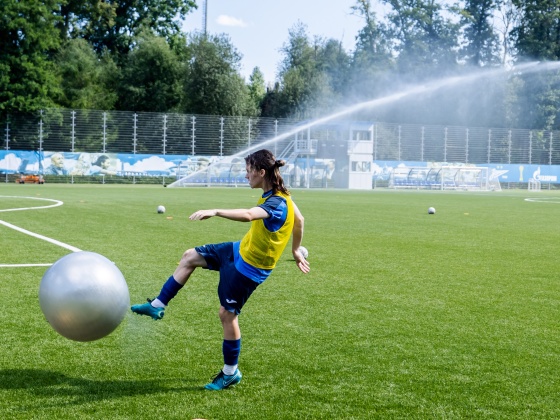Фоторепортаж: тренировка женской молодежной команды перед матчем с «Краснодаром»