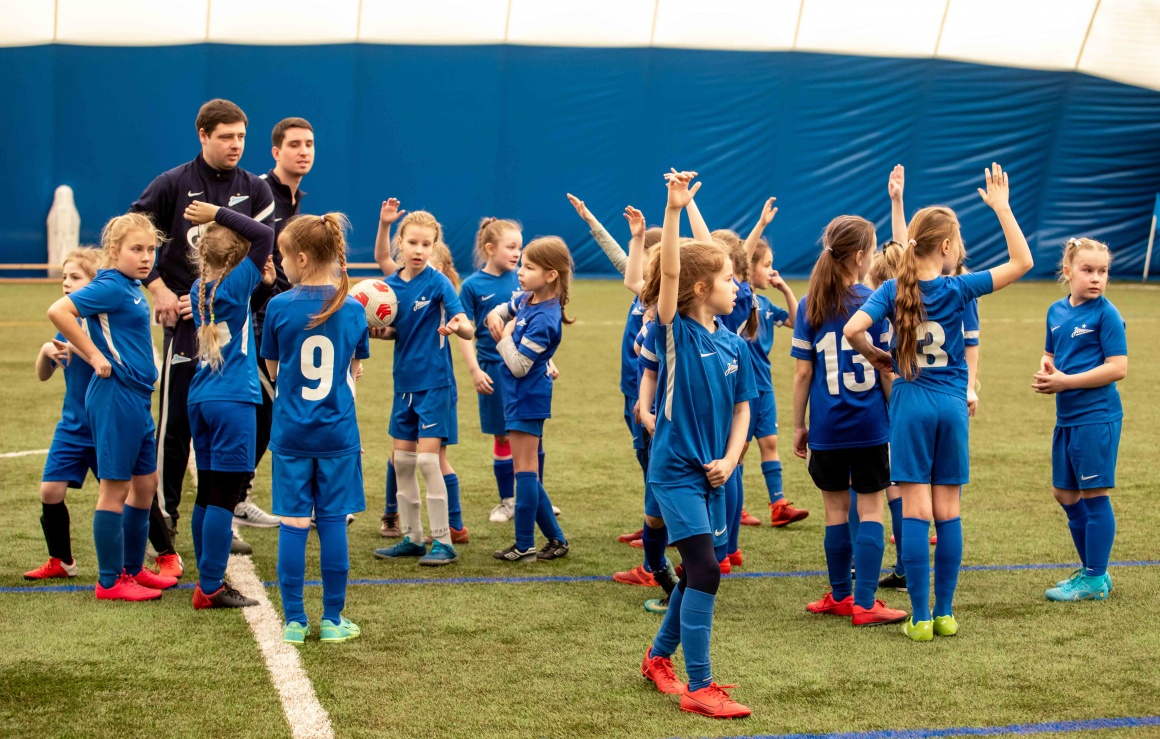 «Зенит» провел первый в истории клуба фестиваль футбола для девочек