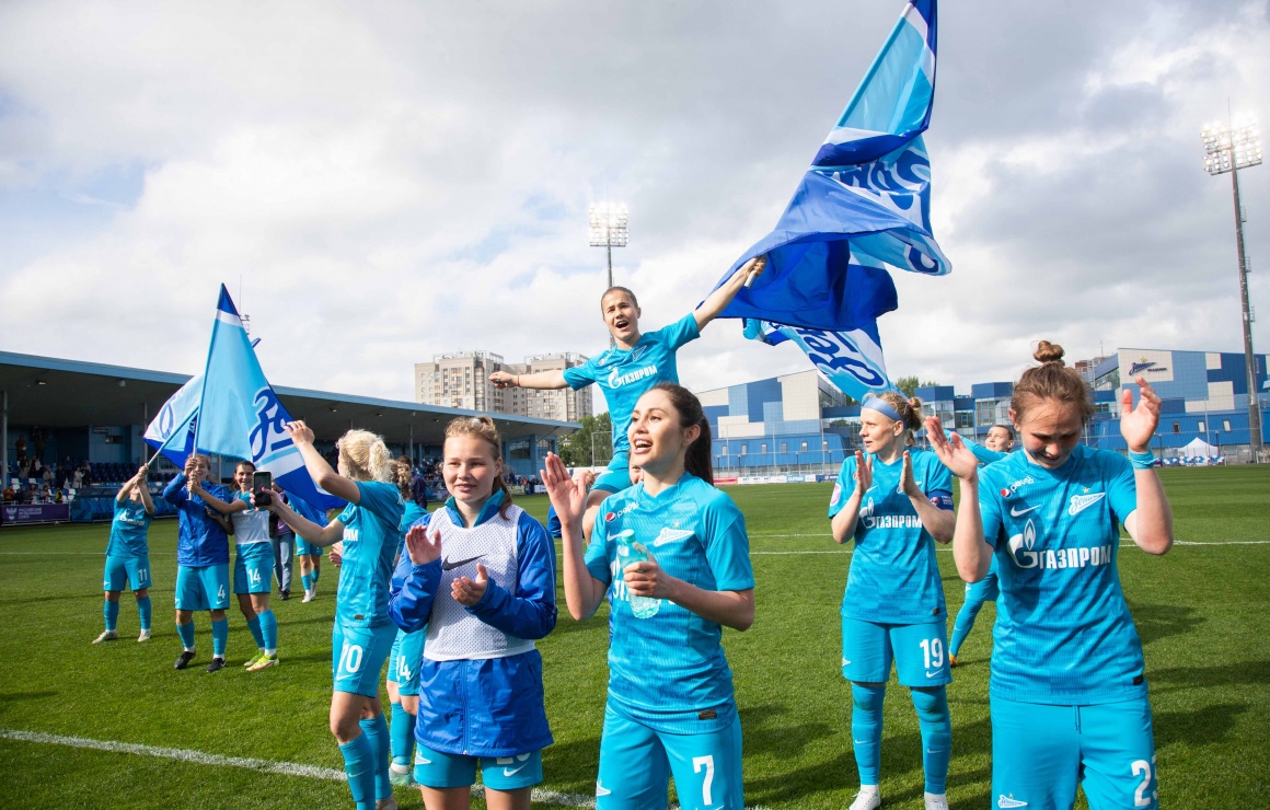 «Зенит» ставит рекорд по посещаемости домашних матчей в Суперлиге-2022